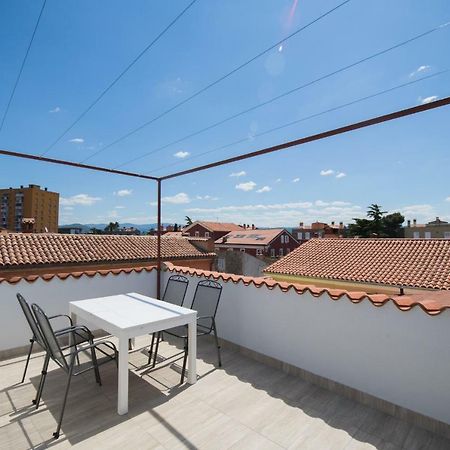 Apartment Ana Копер Экстерьер фото